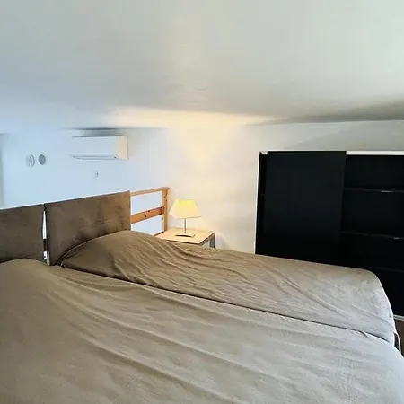 Apartmán T2 Climatise Avec Terrasse Et Parking A 350m De La - - Fr-1-63-353