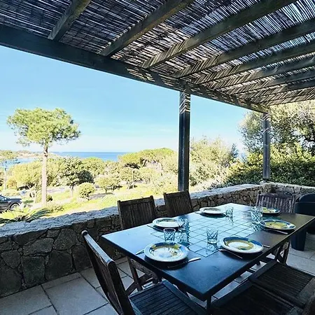 Apartmán T2 Climatise Avec Terrasse Et Parking A 350m De La - - Fr-1-63-353 *