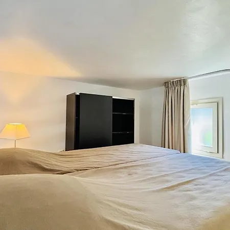 T2 Climatise Avec Terrasse Et Parking A 350m De La - - Fr-1-63-353 Apartmán *